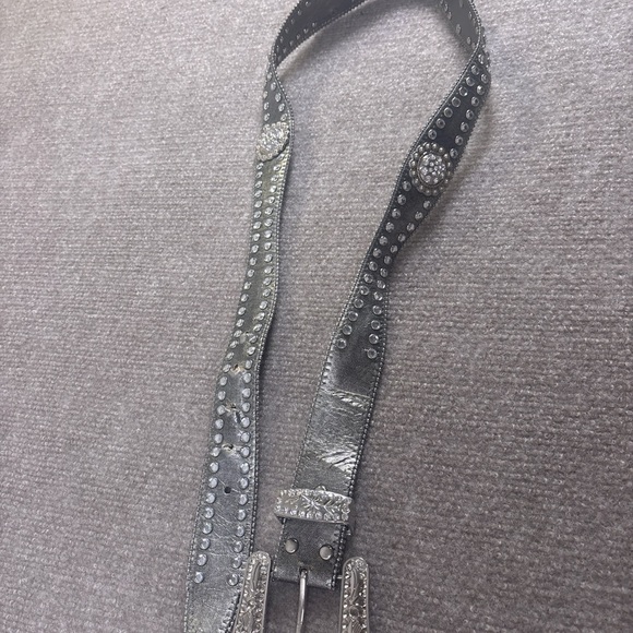 Silver Rhinestone Embellished Belt - Picture 2 of 6